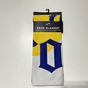 Slowtide Corona Extra Limited Edition Quick-Dry Park Blanket 58" X 72" New